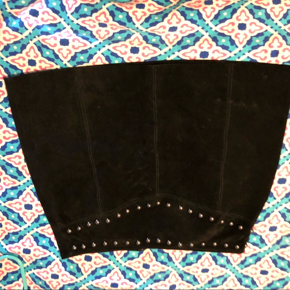 Black mini skirt